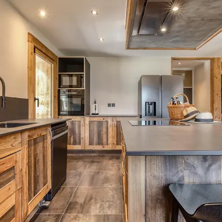 Follette Alpesi faház *